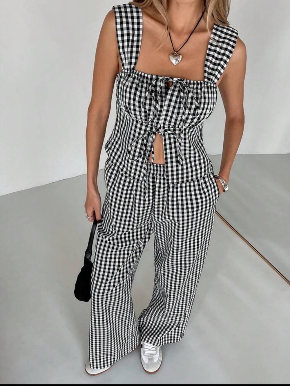 Gingham 2 Piece Set Medium Black White Crop Top Pants Non Stretch Chic Outfit